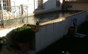 Chez Louise